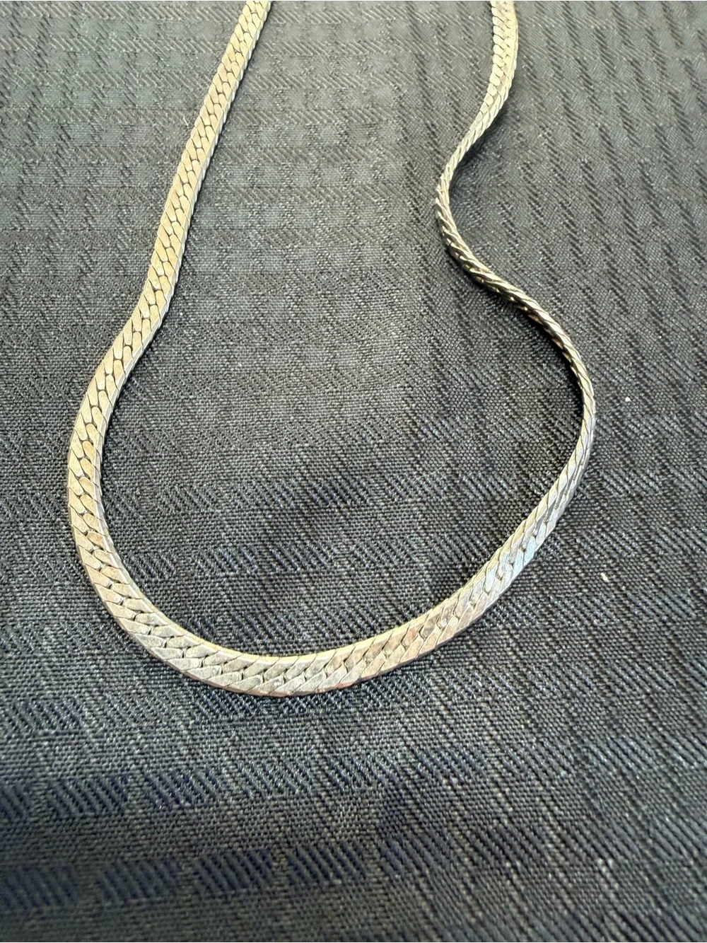 Vintage silver tone necklace